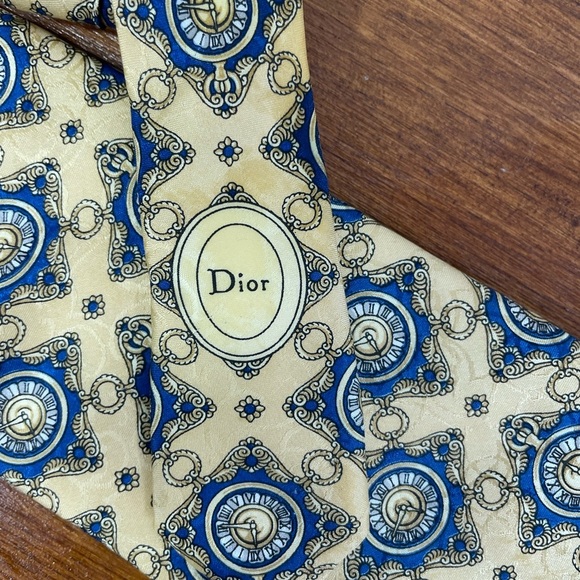 Christian Dior 100% Silk Tie - Picture 7 of 7
